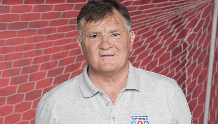 José Antonio Camacho, tan natural como siempre