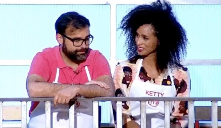 Toni y Ketty debatiendo en la galería como finalistas de &#39;MasterChef 6&#39;