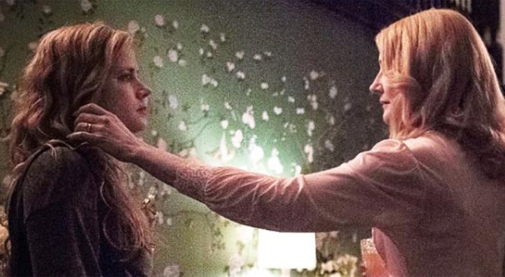 Amy Adams y Patricia Clarkson en 'Heridas abiertas'