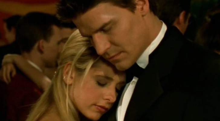 Buffy y Angel en 'Buffy, cazavampiros'