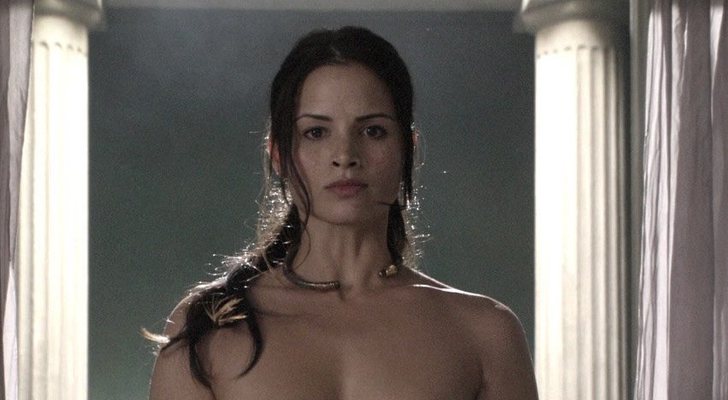 La actriz Katrina Law desnuda en 'Spartacus'