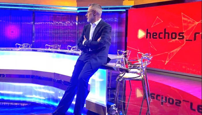 Jordi González en el plató de 'Hechos reales'