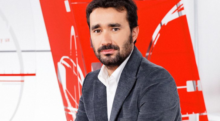 Juanma Castaño en el plató de 'Deportes Cuatro', que abandonará la siguiente temporada