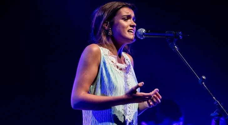 Amaia cantando en el Teatro Real de Madrid