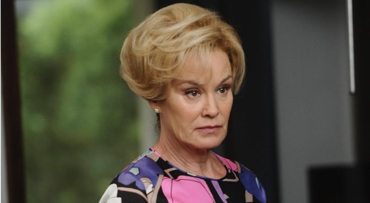 Jessica Lange como Constance Langdon en 'American Horror Story: Murder House'