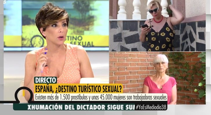 La entrevistada cuando se quitaba el pinganillo