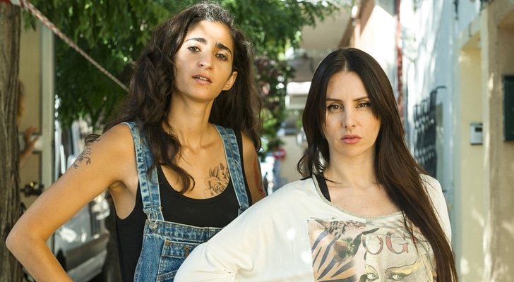 Alba Flores y Mala Rodríguez en el rodaje de 'Vis a vis'