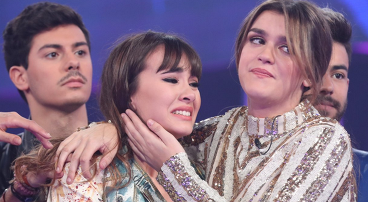 Amaia consuela a una Aitana derrumbada por la expulsión de Cepeda