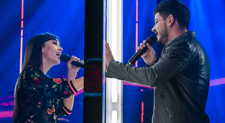 Aitana y Cepeda cantan en la "OT Fiesta"