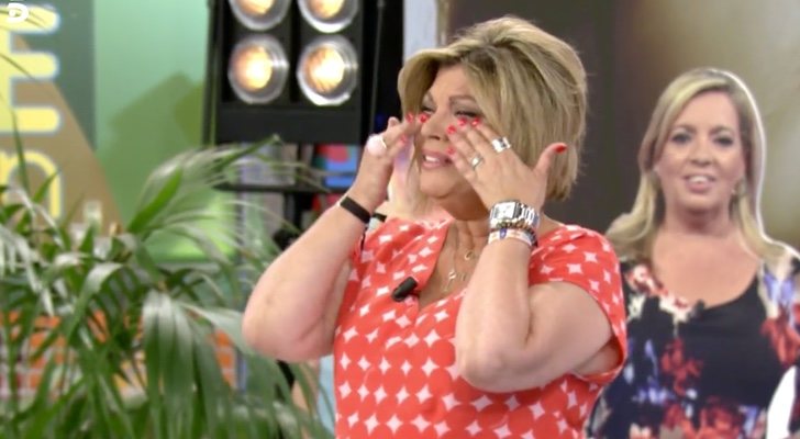 Terelu ovacionada en su regreso