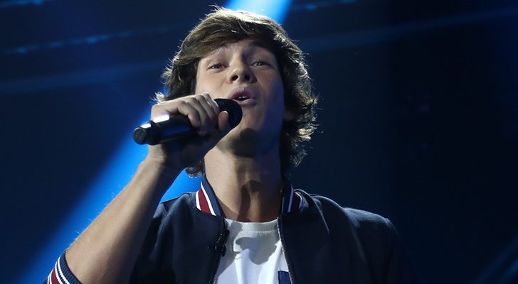 Luis Mas cantó "Carita bonita", de Efecto Pasillo, en la Gala 0 de 'OT 2018'