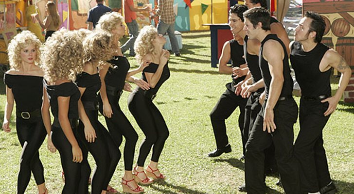 Concursantes de 'Grease: You're the One That I Want!' en una de sus actuaciones