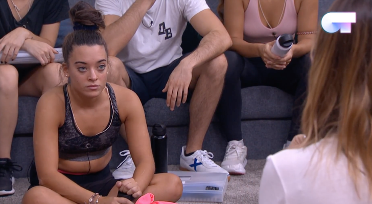 Noelia escuchando a Noemí Galera en 'Ot 2018'