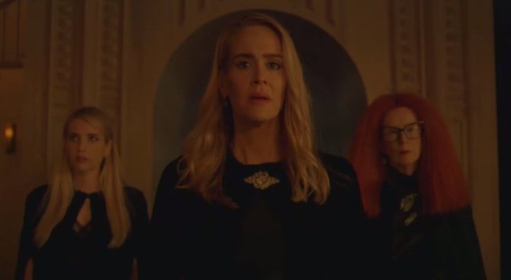 Sarah Paulson, Emma Roberts y Frances Conroy como el aquelarre de 'American Horror Story: Apocalypse'