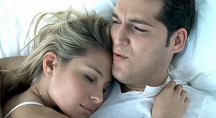 Manu Tenorio, de &#39;Operación Triunfo&#39;, en el videoclip de &quot;Tu piel&quot;