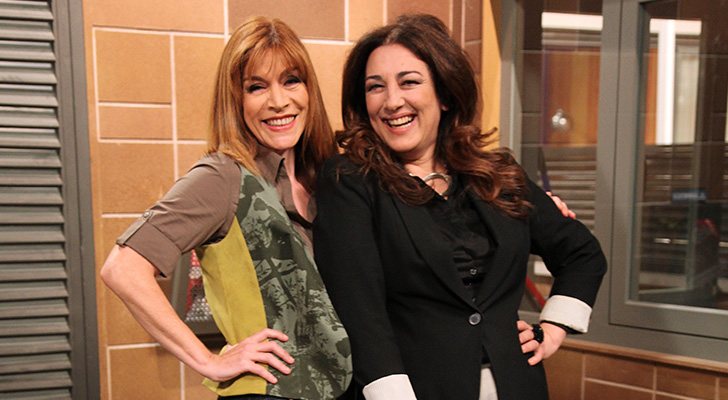 Araceli (Isabel Ordaz) salió del armario en &#39;La que se avecina&#39; de la mano de Reyes (María Casal)