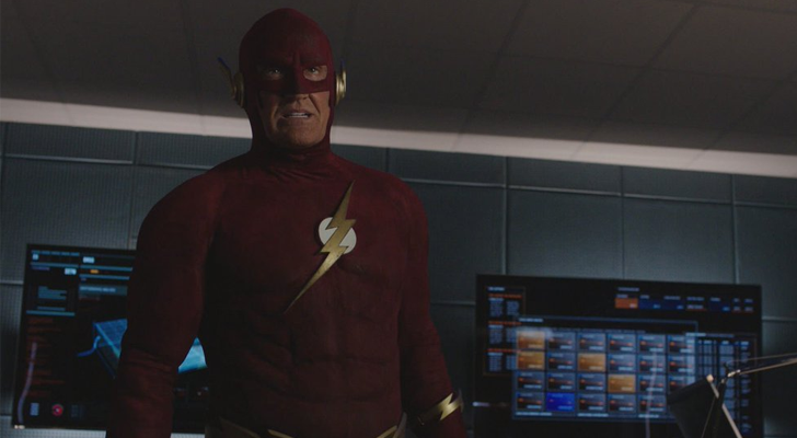 John Wesley Shipp recupera su traje original de 'The Flash'