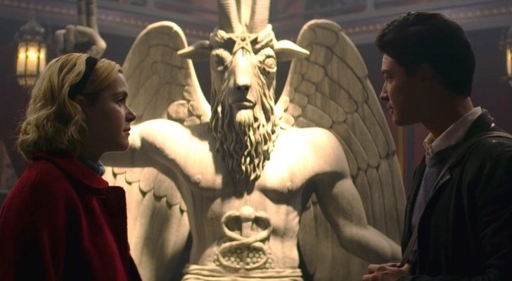 Estatua satánica usada en &#39;Las escalofriantes aventuras de Sabrina&#39;