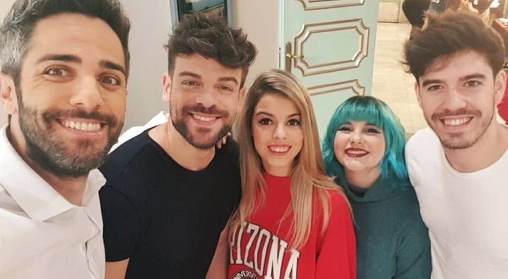 Roberto Leal y los concursantes de &#39;OT 2017&#39; en mitad de la grabación