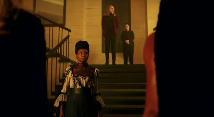 Dinah escoge bando antes de la batalla final