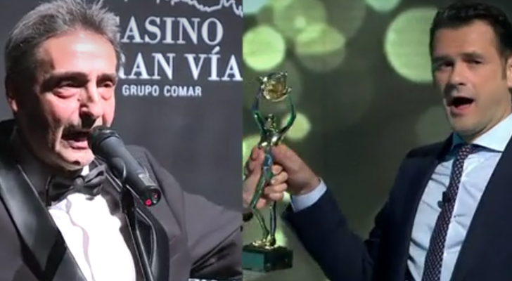 Iñaki López recogiendo su Antena de Oro