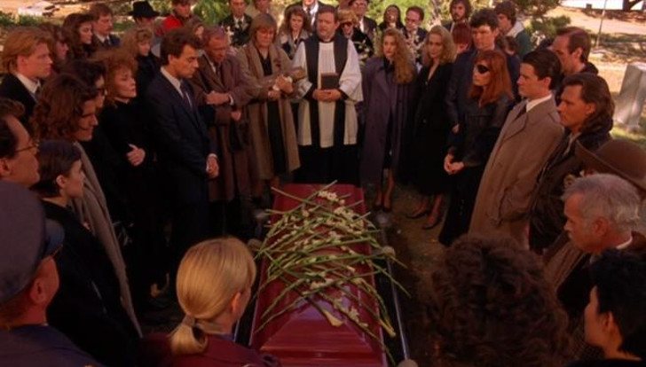 Los protagonistas de 'Twin Peaks' en el funeral de Laura Palmer
