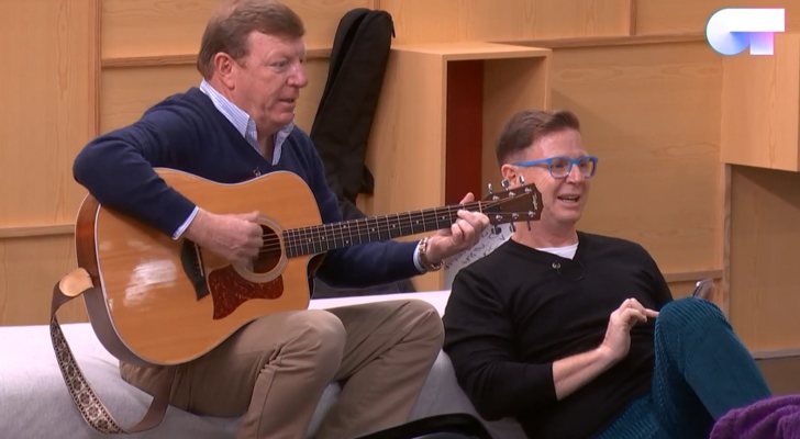 César y Jorge Cadaval en su visita a la Academia de 'OT 2018'