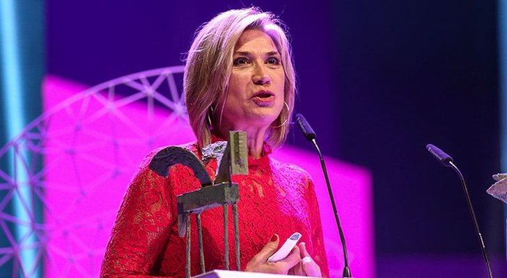 Julia Otero recibiendo su quinto Premio Ondas 2018