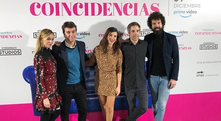 Marta Hazas, Javier Veiga, Alicia Rubio, Unax Ugalde y Juan Ibánez, protagonistas de 'Pequeñas coincidencias'