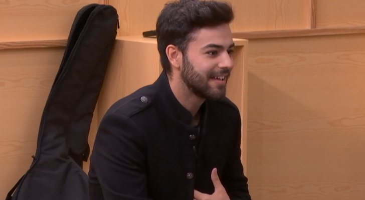 Agoney durante su visita a 'OT 2018'
