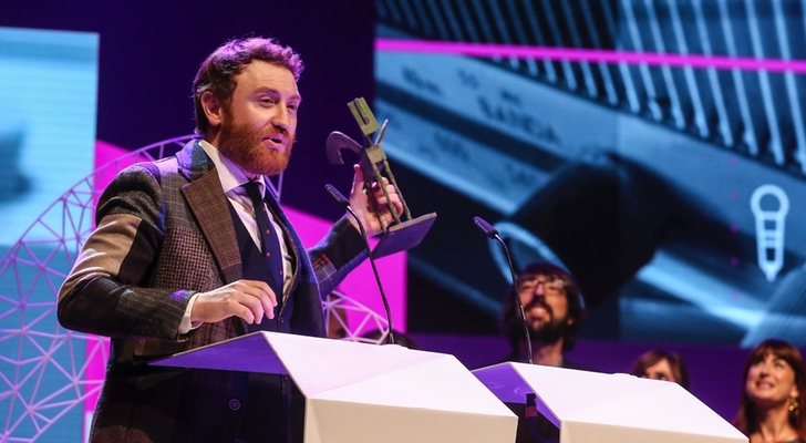 Manuel Burque, agradeciendo el premio Ondas