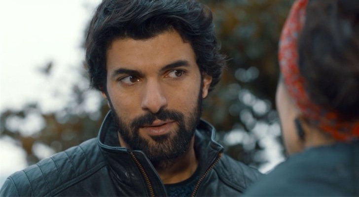 "Amor de contrabando"