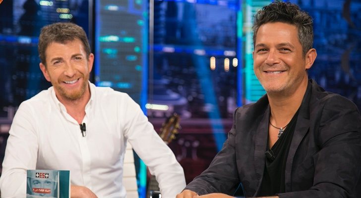 Pablo Motos y Alejandro Sanz, en 'El hormiguero'