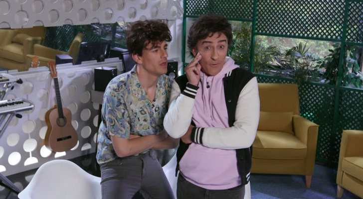 Elías Torrecillas y David Fernández imitando a Los Javis en 'Homo Zapping'