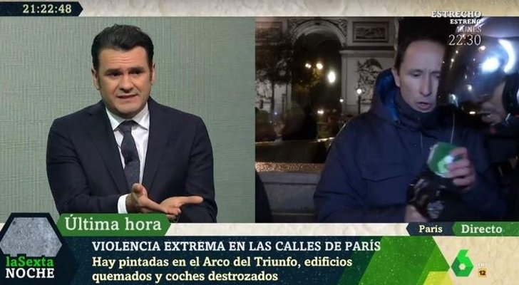 Reportero de 'laSexta noche' boicoteado durante una conexión en directo