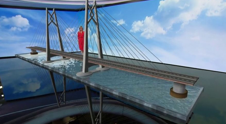 Un puente virtual cruza el estudio de Antena 3