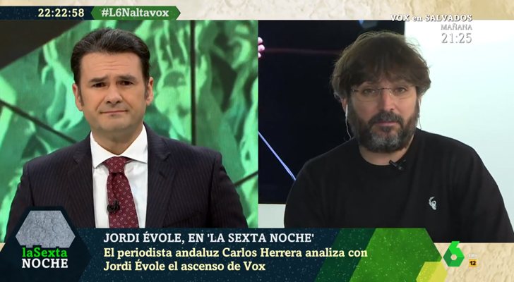 Iñaki López y Jordi Évole, presentador de 'Salvados', en 'laSexta noche'