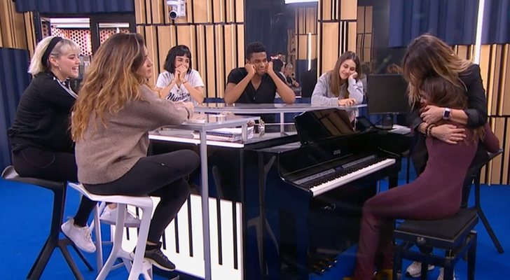 Amaia interpreta "Miedo" en su visita a la Academia de 'OT 2018'