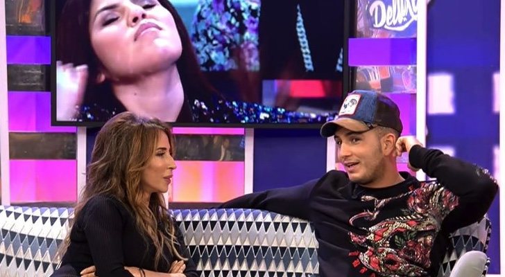 María Patiño junto a Omar Montes en 'Sábado Deluxe'