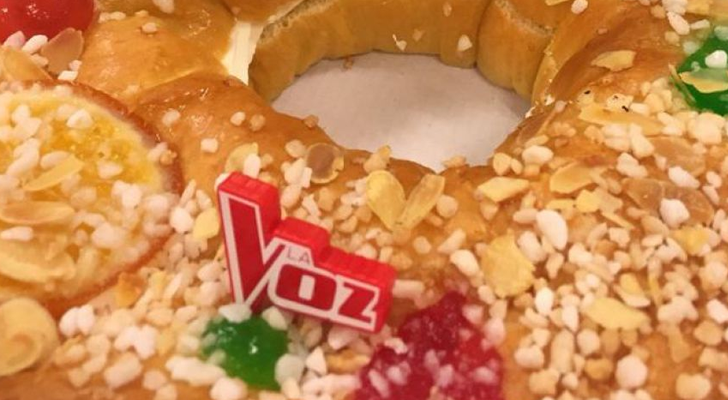Roscón de Reyes con el logo de &#39;La Voz&#39;