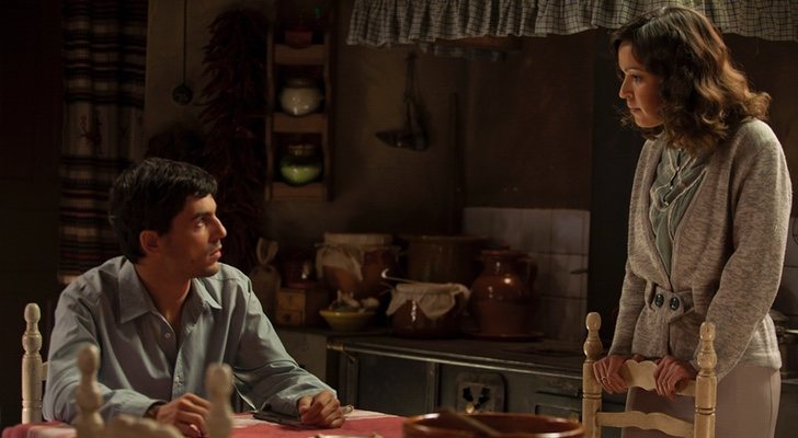 Alejo Sauras y Verónica Sánchez, en &#39;14 de abril. La República&#39;