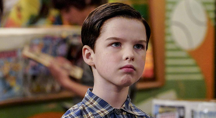 Iain Armitage es 'El joven Sheldon'