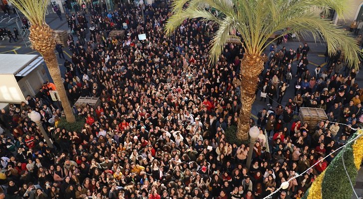 Miles de personas reciben a Alba Reche en Elche