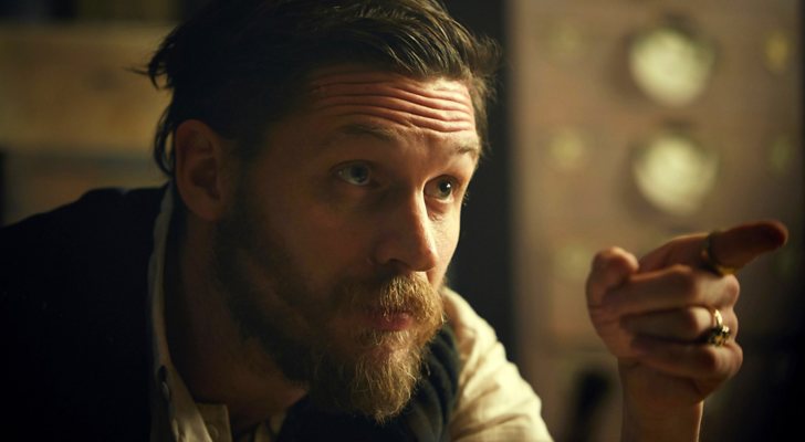 Tom Hardy como Alfie Solomons en 'Peaky Blinders'