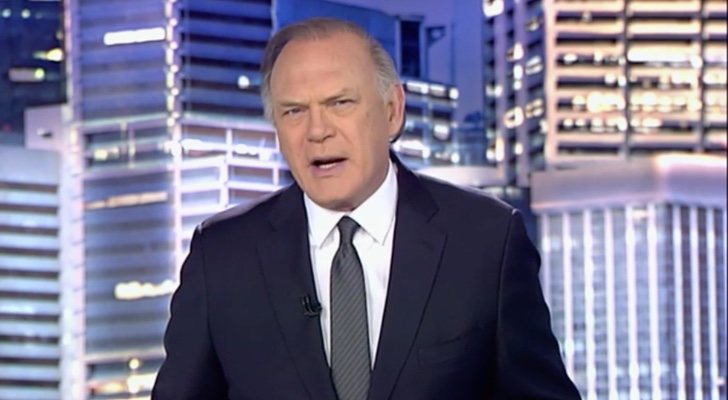 Pedro Piqueras presentando 'Informativos Telecinco'