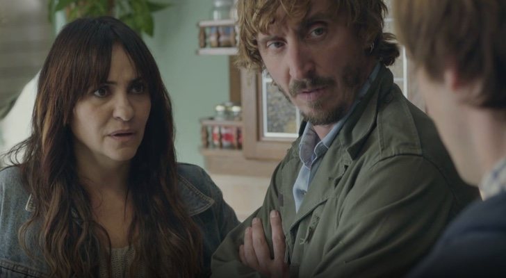 Àngela (Melani Olivares) y Nando (Iván Massagué), en &#39;Benvinguts a la família&#39;