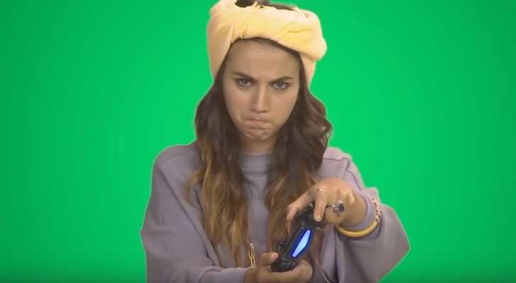 Claudia Salas en &#39;Playfriends&#39;