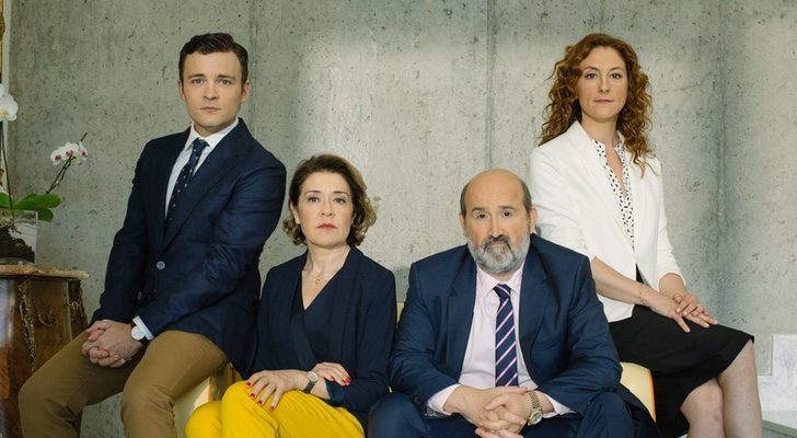 Adam Jezierski, Javier Cámara, Maria Pujalte, Nuria Mencía, protagonistas de &#39;Vota Juan&#39;