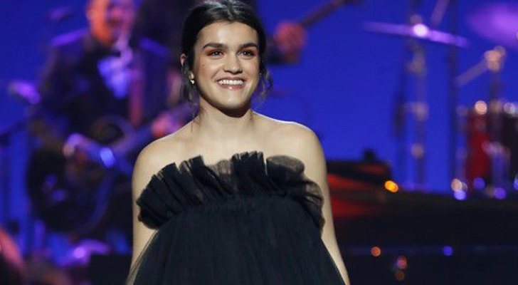 Amaia Romero actuando en los Premios Goya 2019