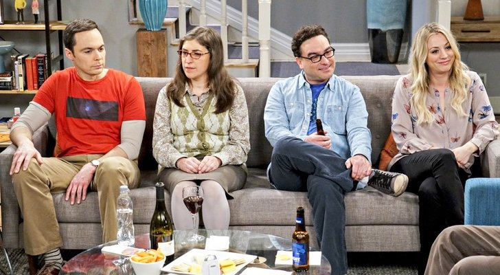 Sheldon, Penny, Leonard y Amy en 'The Big Bang Theory'